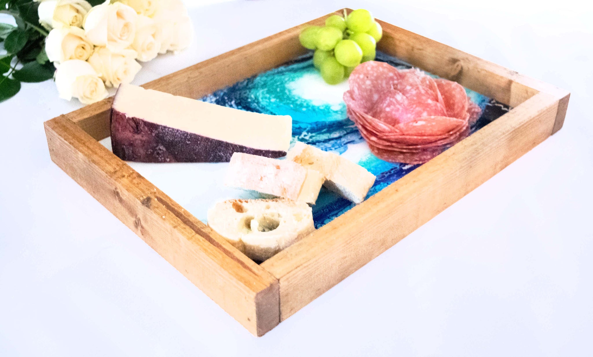 Large Resin Wood Serving Tray -   Serving tray wood, Food safe resin,  Tray